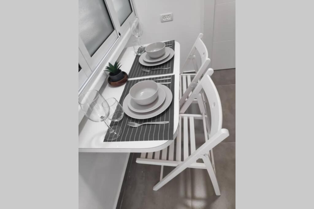 Centrally-Located Quiet Cozy Loft Apartment Beersheba Exterior foto